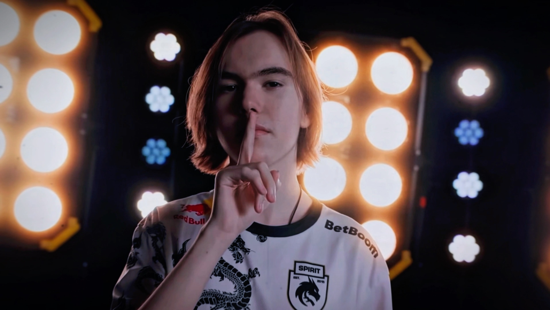 前世界亚军辅助加盟一年就走，TSM官宣SwordArt离队