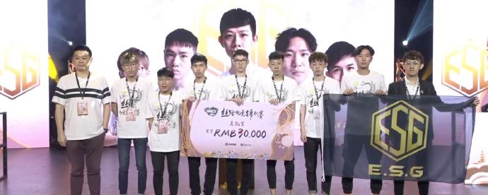 Legacy 震惊地在 2025 年 BLAST.tv 奥斯丁 Major 中以 2：0 击败 FaZe 晋级第三阶段