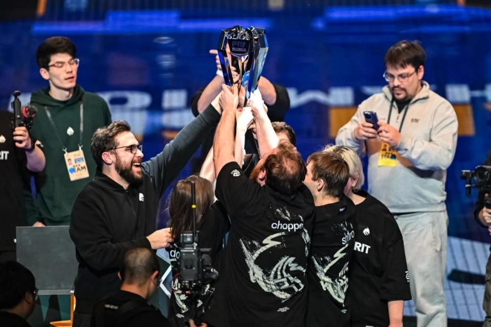 拳头官方宣布，2025年LOL全球总决赛冠亚军决赛将在成都进行