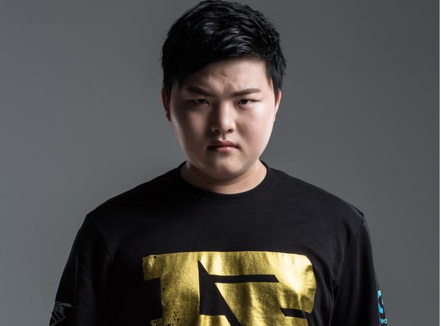 传闻： LOUD 将与 RobbieBk 和 Leader 分道扬镳